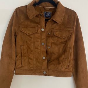 ABERCROMBIE + FITCH SUEDE TRUCKER JACKET SIZE SMALL